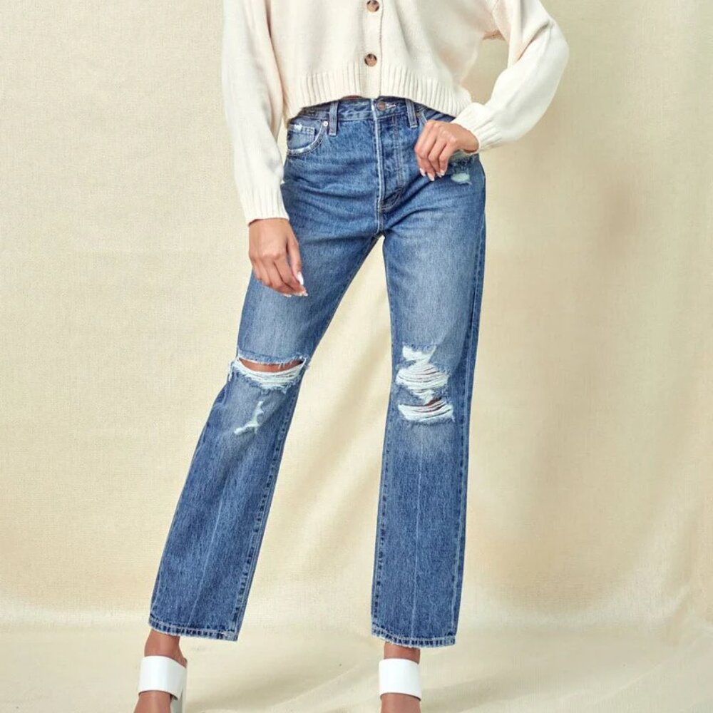 Hilana Ultra High Rise 90's Boyfriend - Medium Wash